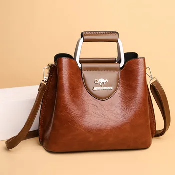Чантата е от изкуствена мека кожа, нова трансграничная дамска чанта, нишевый дизайн, модерна чанта през рамо, чантата-тоут голям капацитет. Изображение