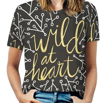 Тениска с пълна принтом Wild at Heart - Дамски художествена тениска с къс ръкав Изображение